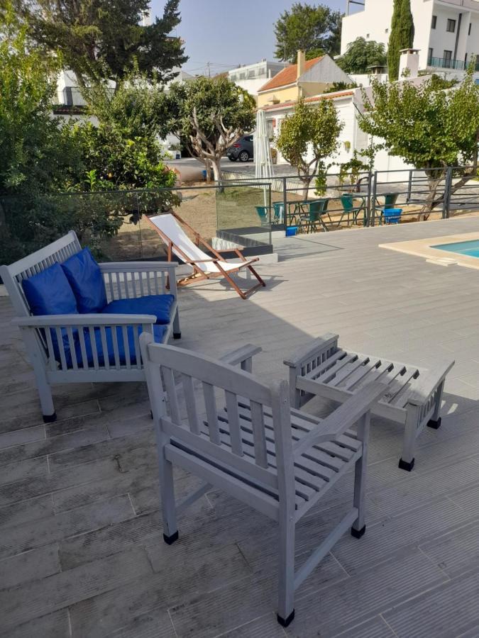 Hall 92 Quartos Com Wc Em Moradia Com Piscina A-Das-Lebres Лориш Экстерьер фото